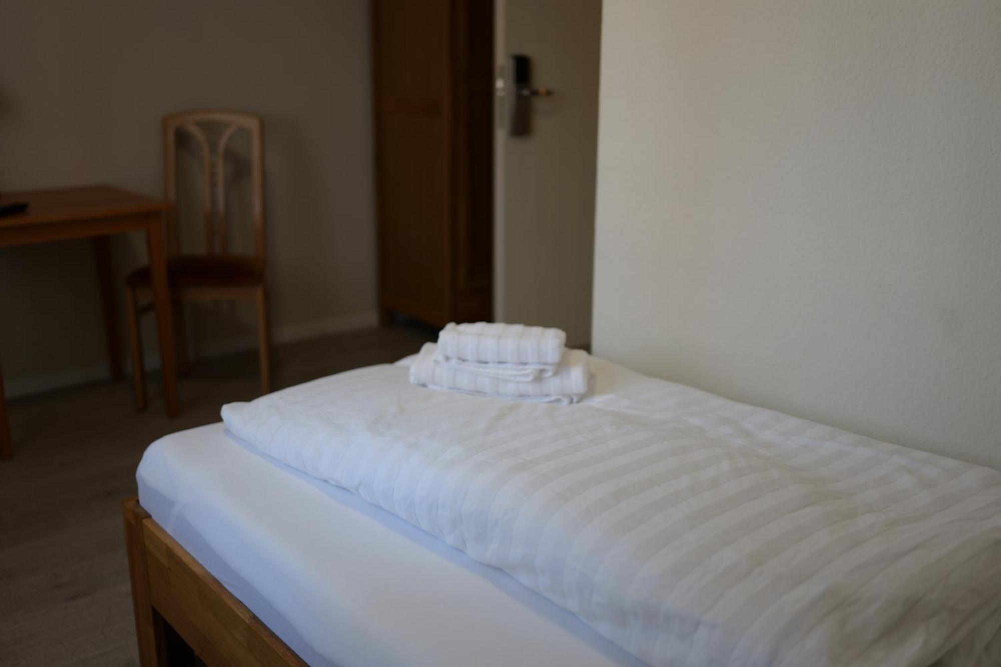 Hotel Milano ฮิลเดสไฮม์ ภายนอก รูปภาพ