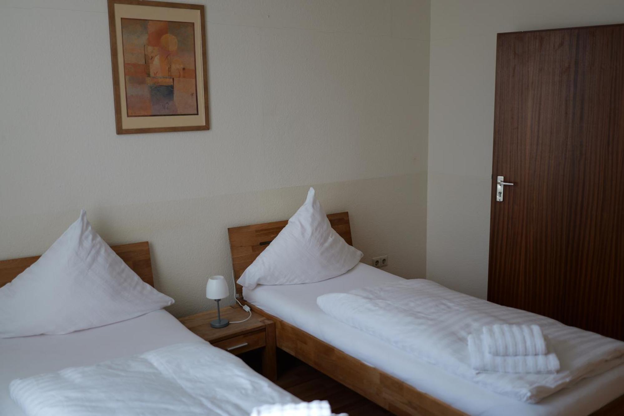 Hotel Milano ฮิลเดสไฮม์ ภายนอก รูปภาพ